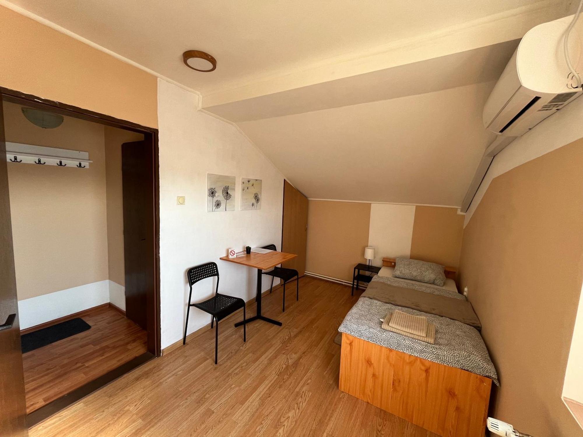 Sobe Zoka Apartment Subotica Luaran gambar