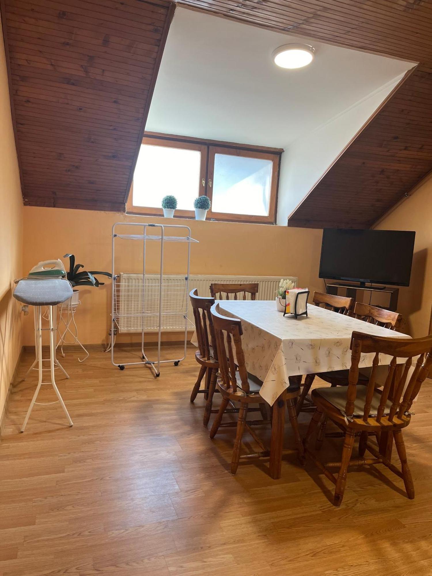 Sobe Zoka Apartment Subotica Luaran gambar
