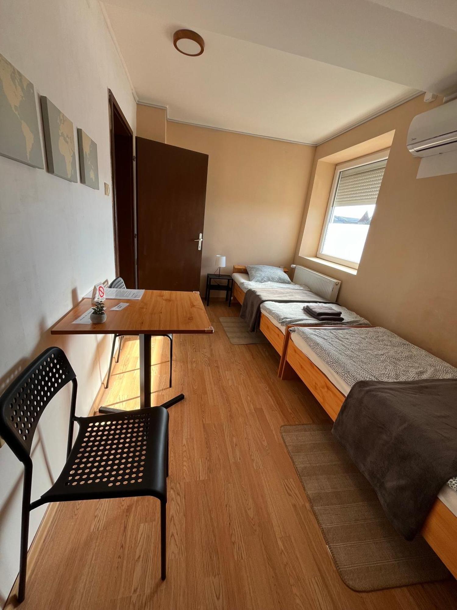 Sobe Zoka Apartment Subotica Luaran gambar